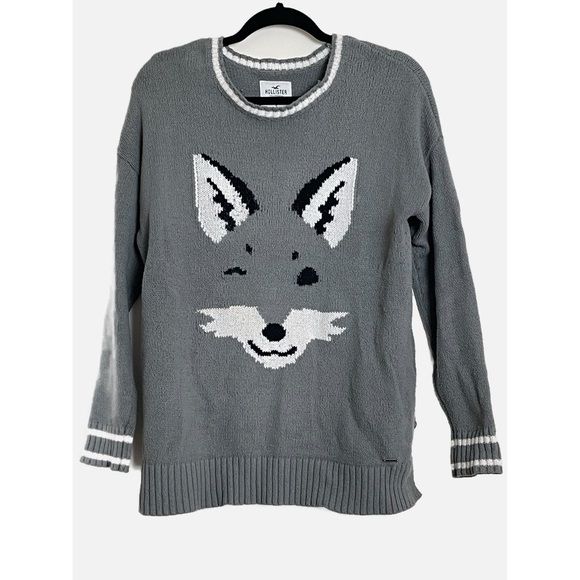 Hollister Women’s Long Sleeve Winking Fox Sweater - Small - Picture 2 of 7